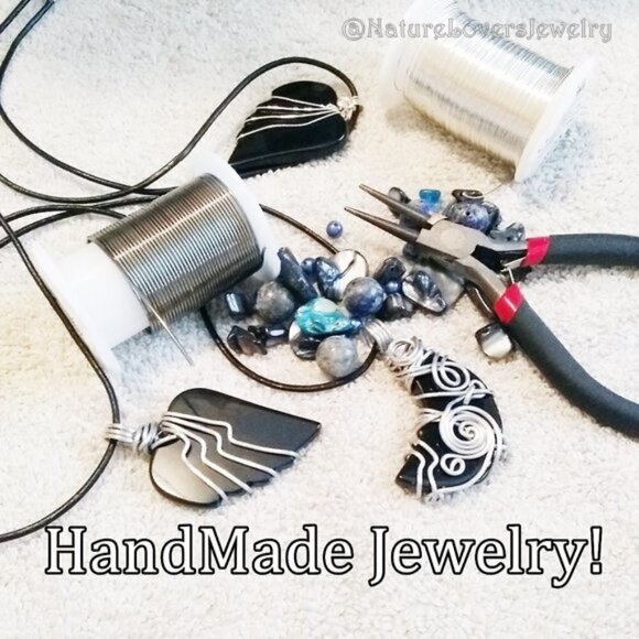 Positivity - Faith - Blessings! Hamsa Hand + Quartz - Black Stone Bracelet - Picture 7 of 7